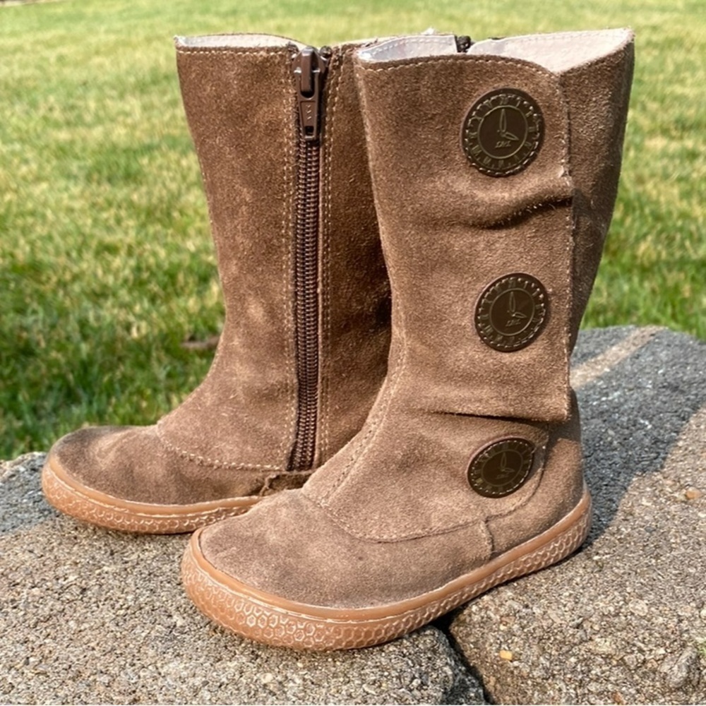 TIEMPO BOOTS~GOLD EMBOSSED~LEATHER CLOCK BUTTONS~TAUPE~SOFT SUEDE EXTERIOR ~BR